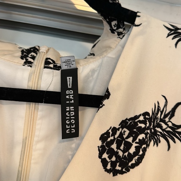 Design Lab Lord & Taylor Cream and Black Pineapple Romper - Picture 5 of 8